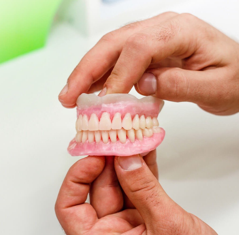 implante dentário Asa Norte, Brasília - DF